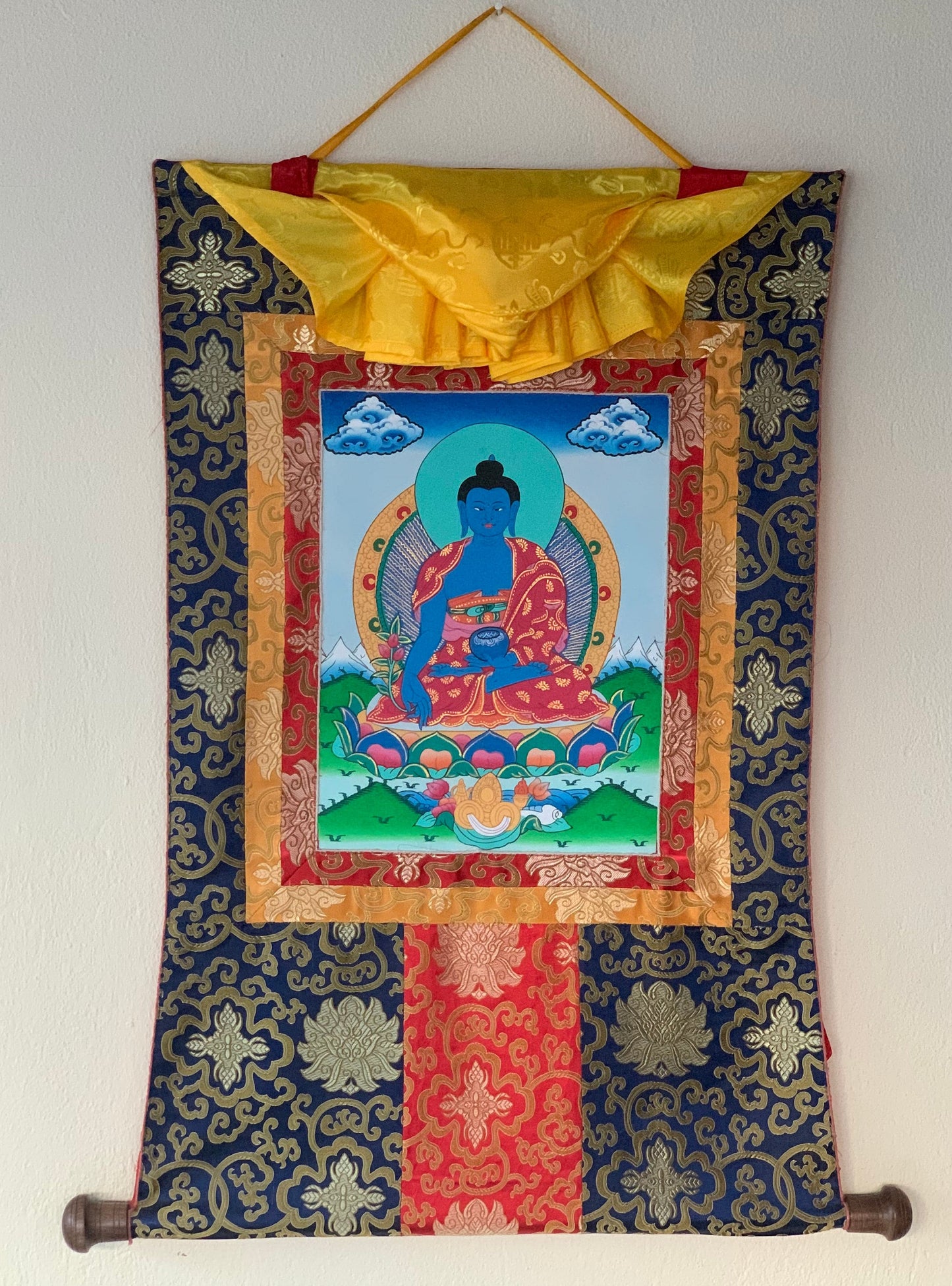 Hand-painted Medicine Buddha, God of Compassion, Healing Guru, Thangka Painting, with Silk Brocade