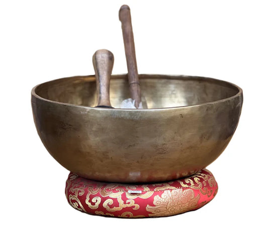 HAND-HAMMERED/ HANDMADE LARGE TIBETAN SINGING BOWL FROM NEPAL SUPPLIED WITH FREE CUSHION AND MALLET