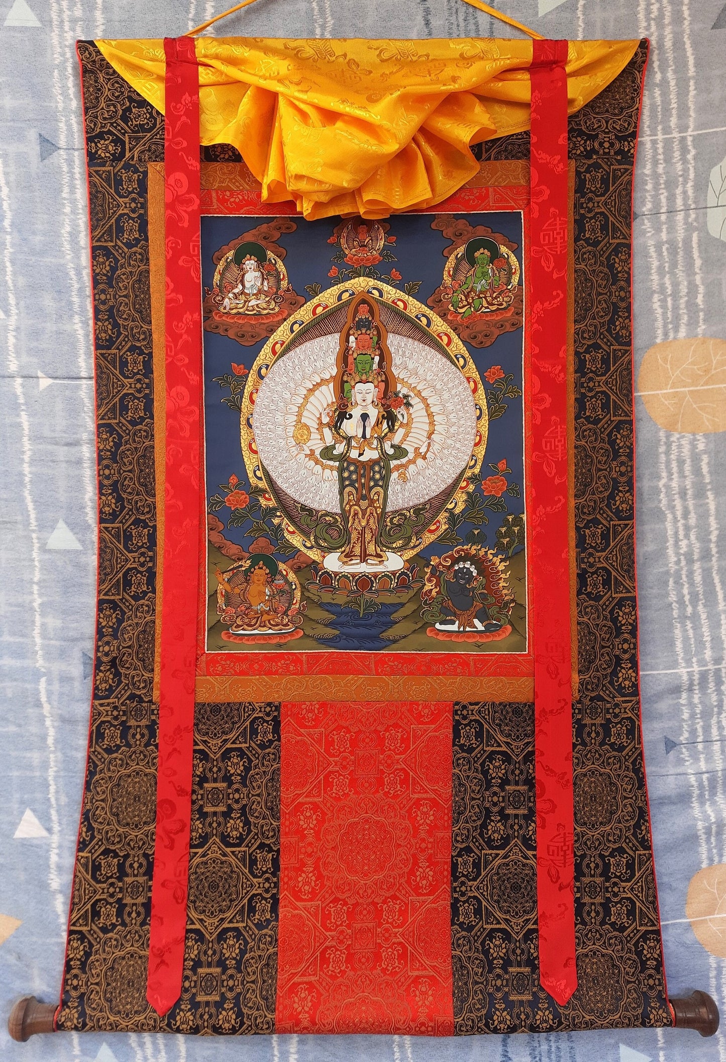 Original Hand Painted 1000 ARMED AVALOKITESHVARA /Lokeshwor Tibetan Meditation Thangka / Thanka  Painting with High Quality Silk Framed