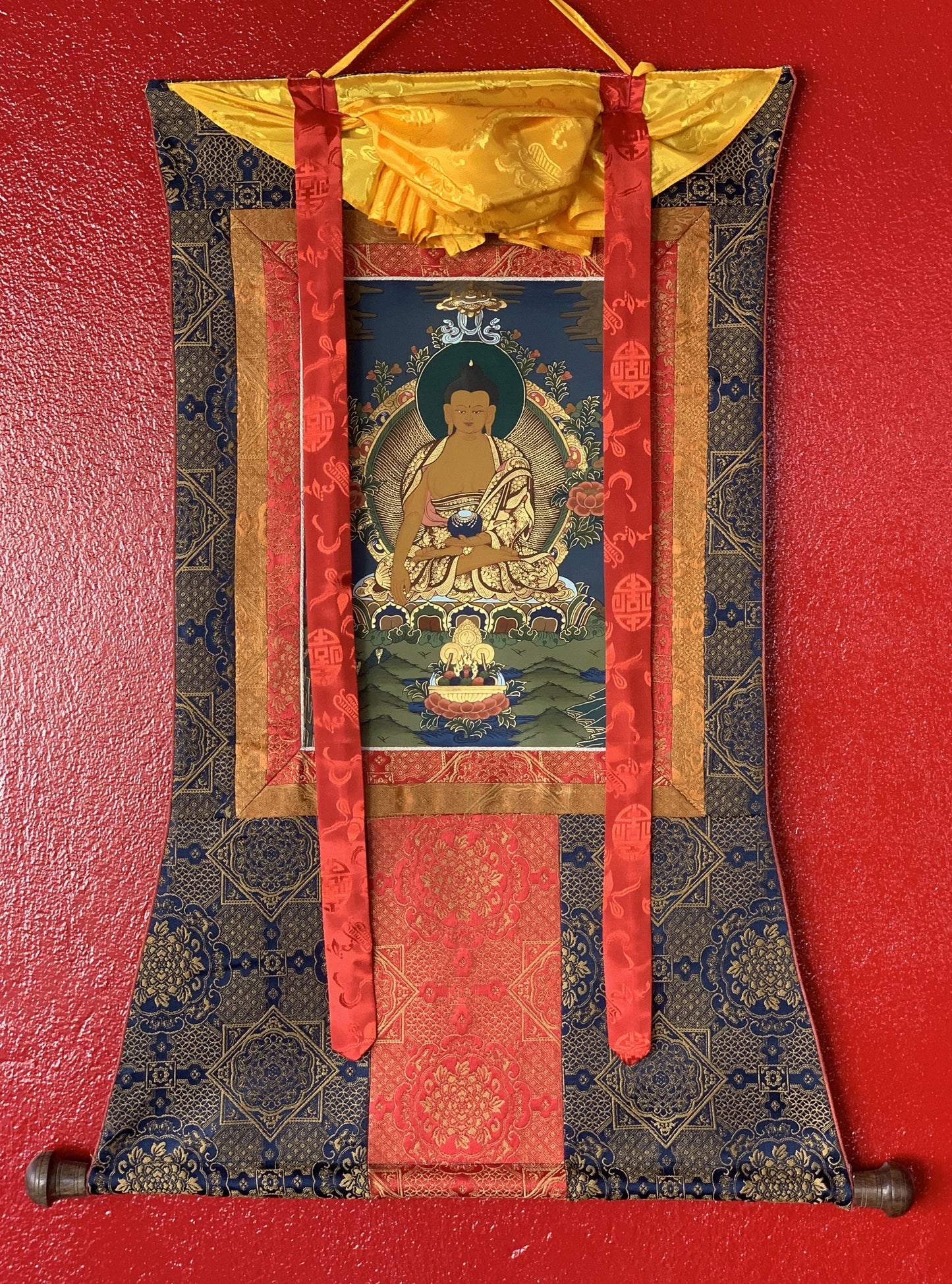 Original Hand Painted Shakyamuni / Gautama Buddha Tibetan Compassion Meditation Thangka / Thanka Painting with Premium Silk Frame