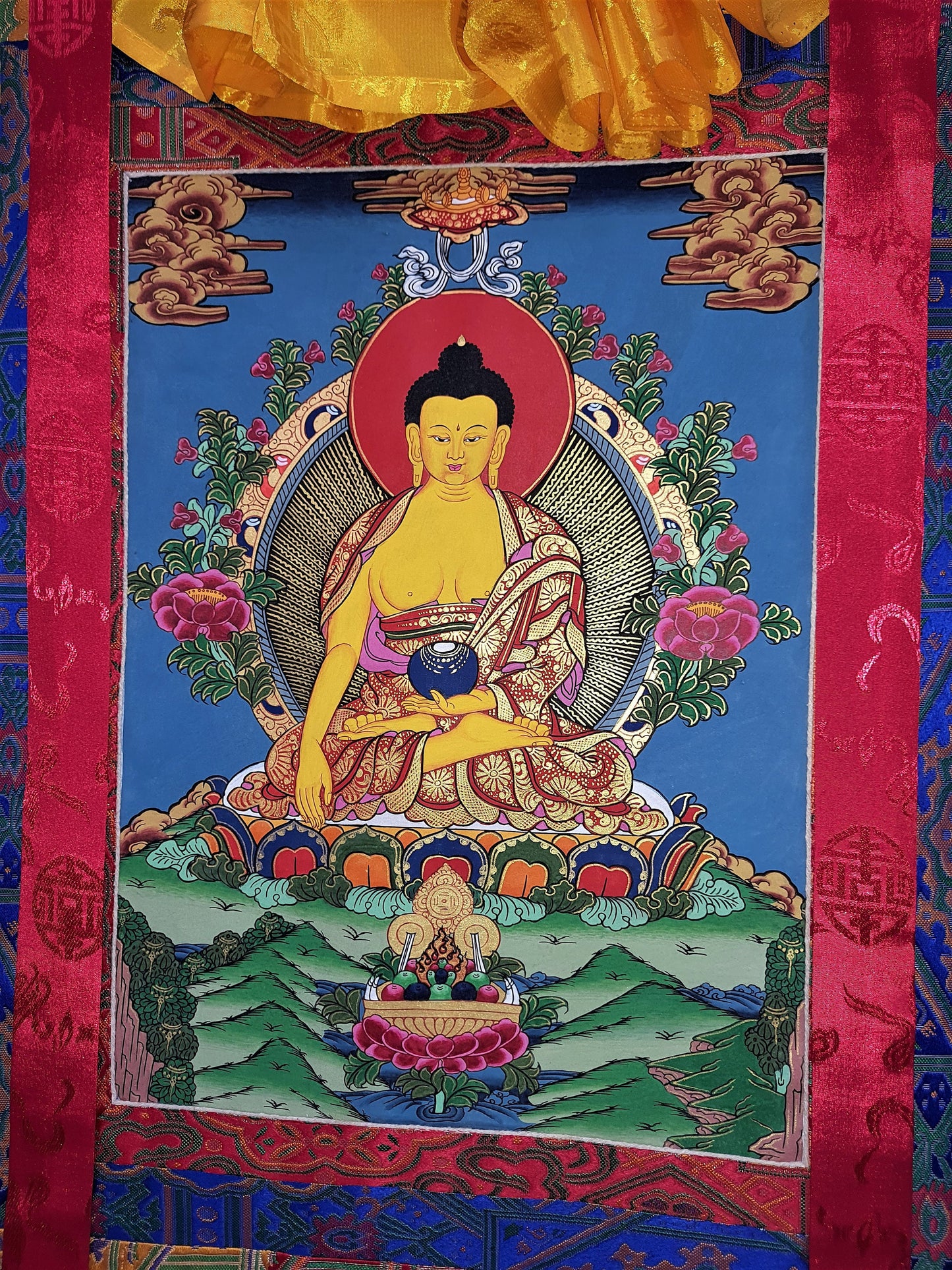 Hand Painted Original Shakyamuni Buddha / Gautama Lord Buddha Fine Quality Tibetan Thangka / Thanka With High-Quality Silk Framed Painting