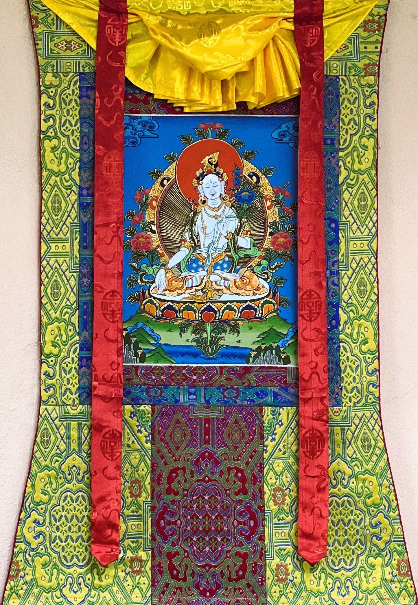 Original Hand Painted White Tara / Mother Goddess / Tibetan Compassion Meditation Thangka / Thanka Painting with High Quality Silk Brocade